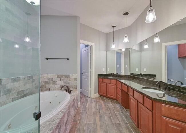 Photo - 42 Versante Ct