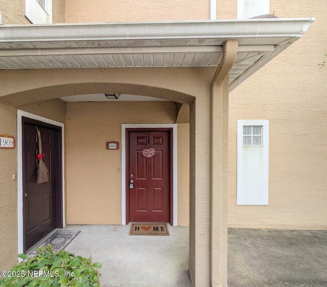 Building Photo - 10075 GATE N Pky Unit 1910