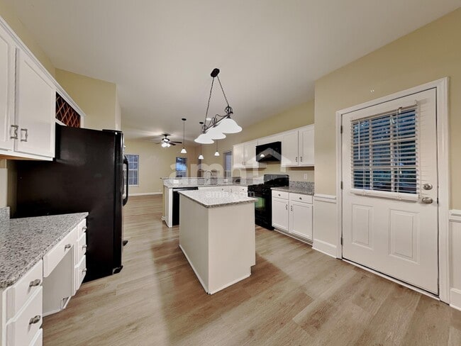 Photo - 2023 Jerimouth Dr