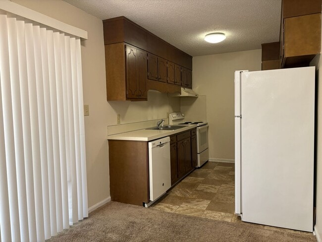Photo - 1 Bedroom, 1 Bathroom Condo in High Point!