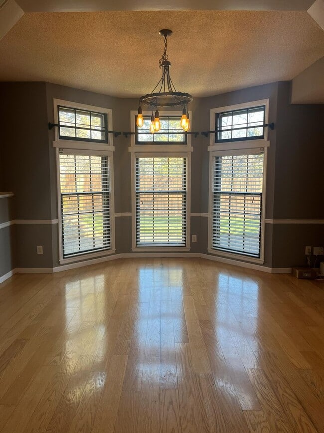 Photo - 3 bed 2.5 bath townhome off Bob Billings!