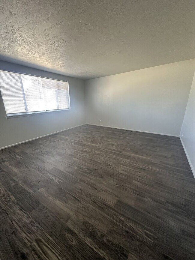 Photo - 5300 5300 S St Unit 2347 W 5300 S