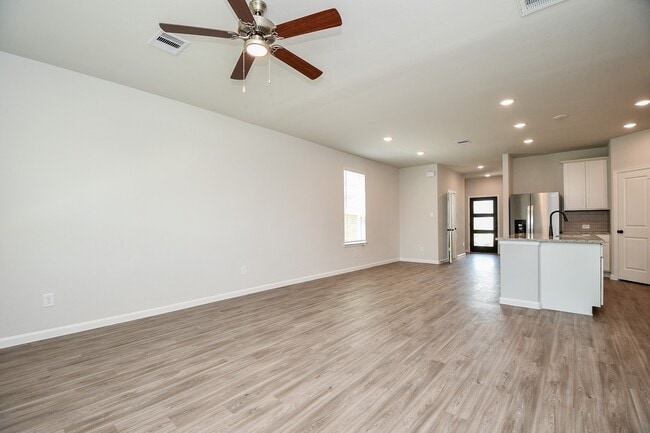 Building Photo - 12931 California Palm Ct Rental
