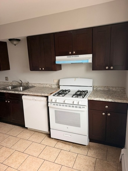 Photo - 10479 Dearlove Rd Unidad 2A