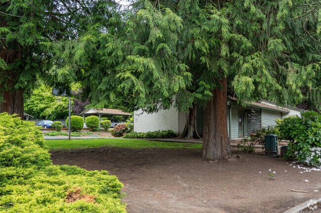 Photo - Falcon Ridge Condominiums