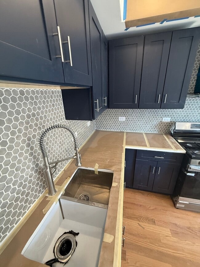 Photo - 2157 N Western Ave