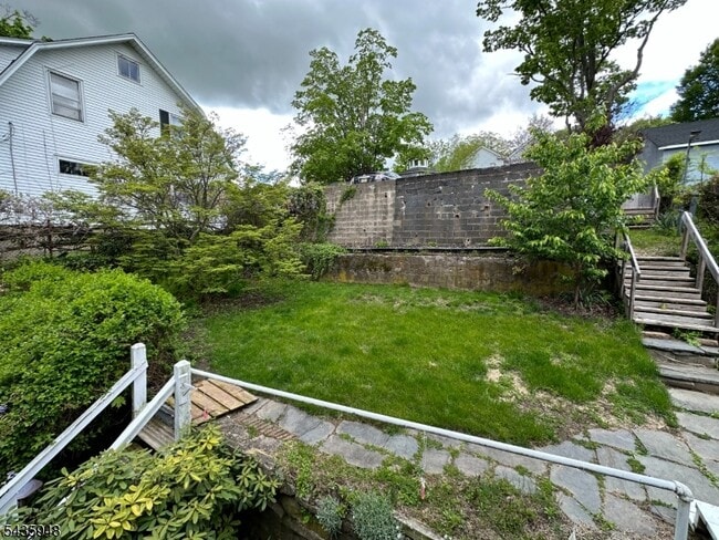 Photo - 216 William St Unit 2