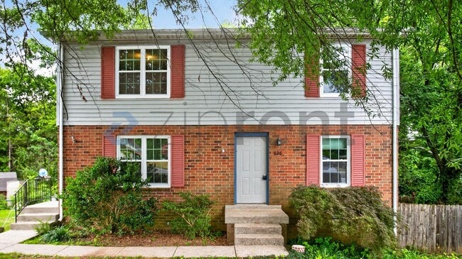 Photo - 628 Netherlands Dr