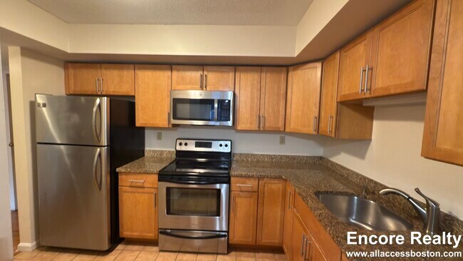 Photo - 441 Franklin St Unit #205