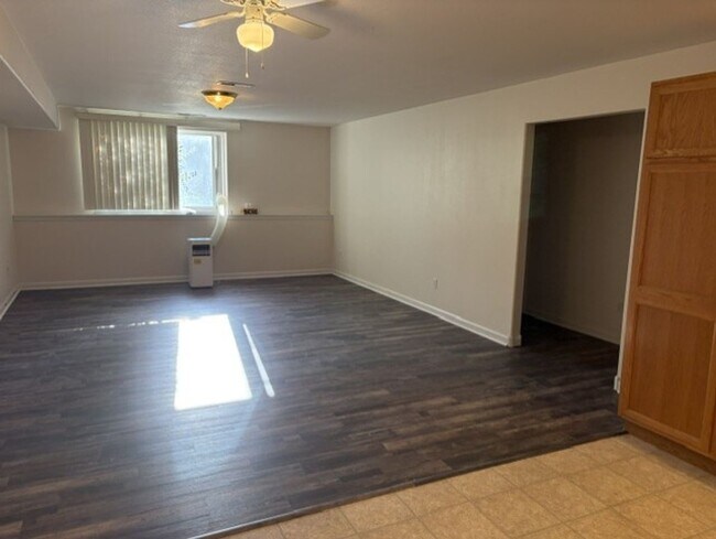1460 Parker Ave Unit 3