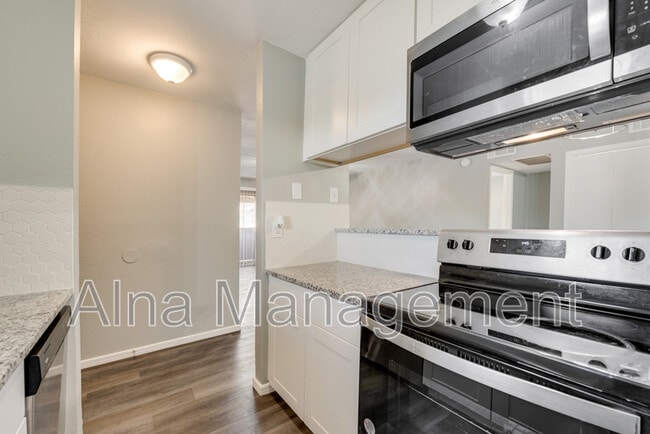 Building Photo - 8110 Skillman St Unit Apt 2032F