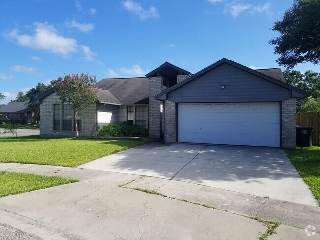 Building Photo - 6925 Fawn Ridge Dr Rental