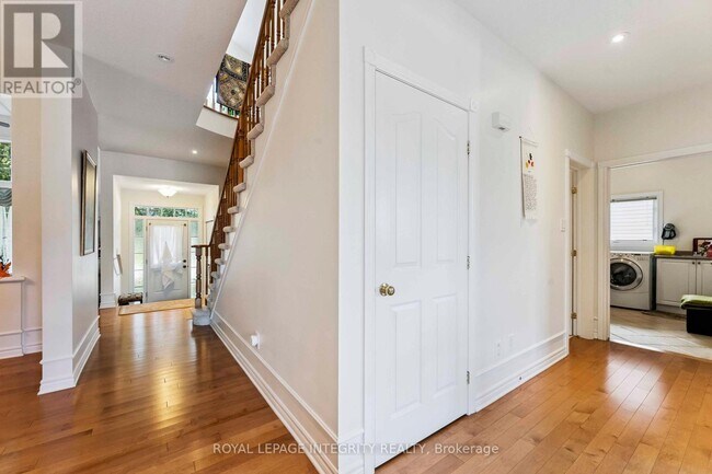 Photo - 101 Spiritwood Dr