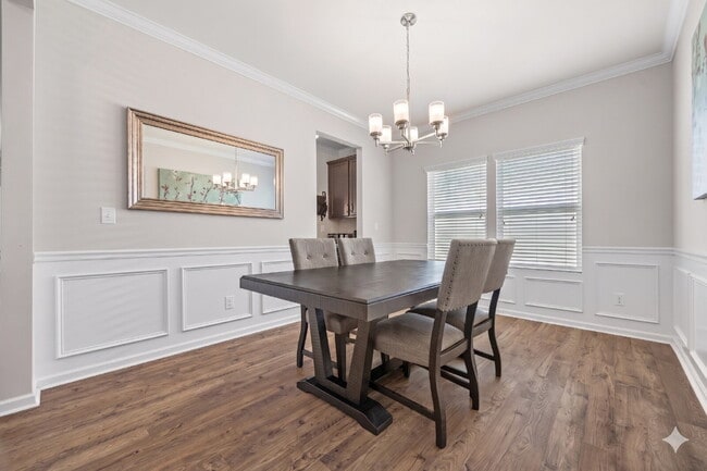 Photo - Amenity-Rich neighborhood!