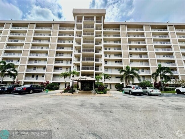 Building Photo - 2671 S Course Dr Unit 802 Rental