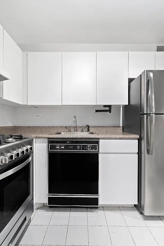 222 E 14th St Unidad 6K