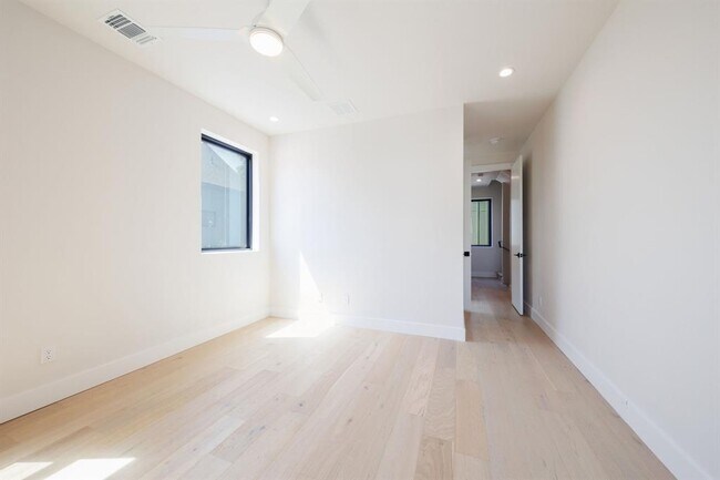 Photo - 6315 Del Monte Rd