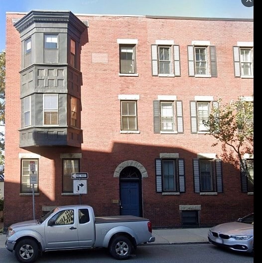 Building Photo - 3 Bartlett St Unit 3 Rental