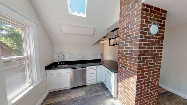 Photo - 254 Orchard St Unit 3