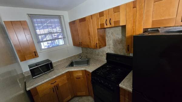 134-06 Booth Memorial Ave Unit ground