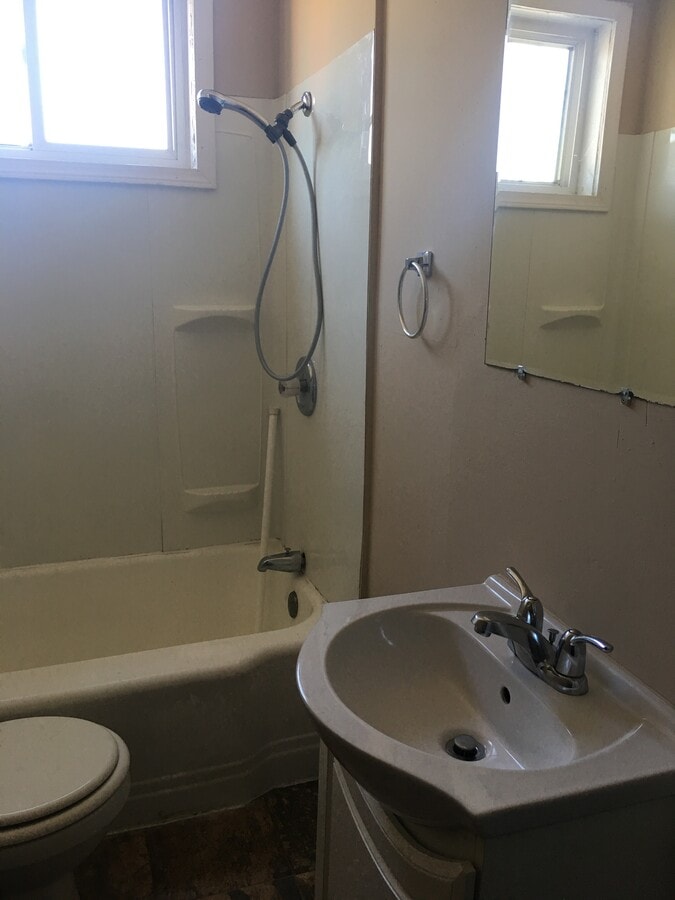 Photo - 318 Park St Unit 318 Park apt #2