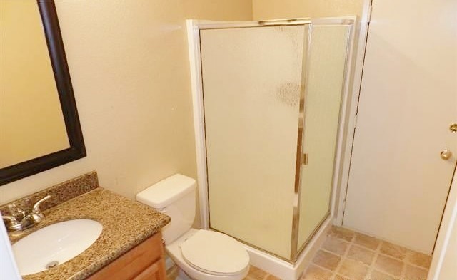 Bathroom - 3695 Stevenson Blvd Unidad 316 Rental