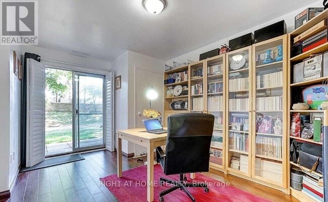 Photo - 149 Cherokee Blvd