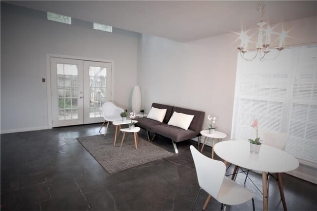 Building Photo - 6907 Lovely Ln Rental