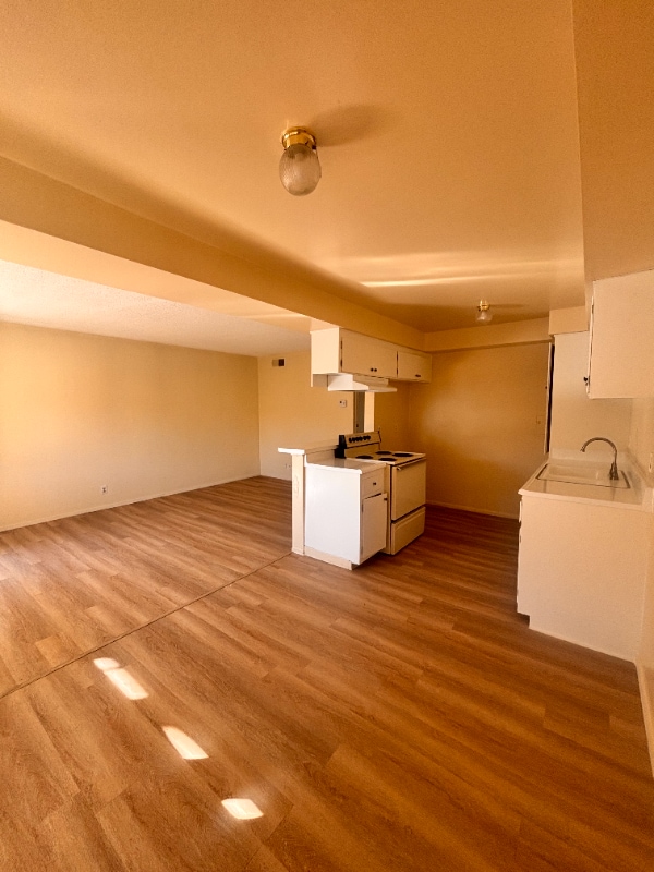 Photo - 1001 E Stearns Ave Unidad 31