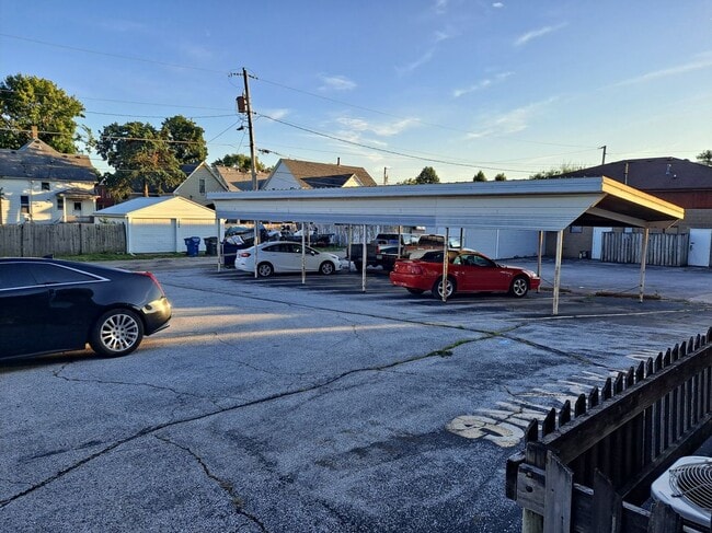 Photo - 1445 W 16th St Unit 2