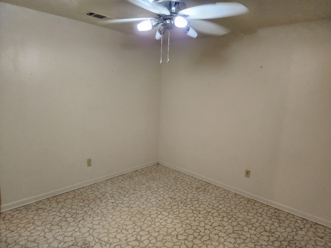 Photo - 1157 4th