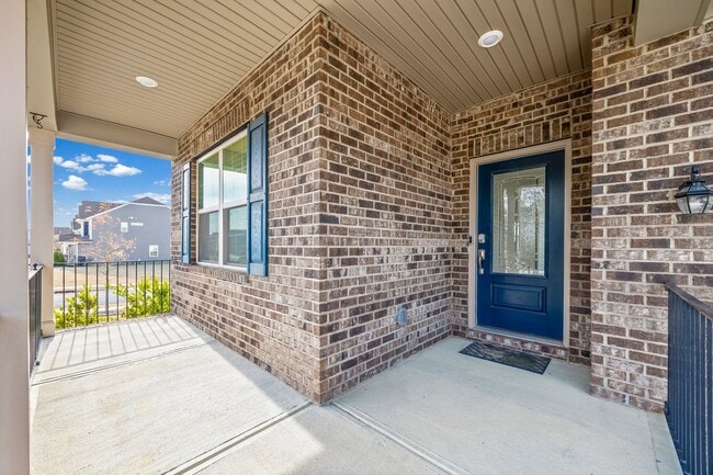 Photo - Beautiful 4-bed 3.5 bath in The Palisades of South Charlotte!