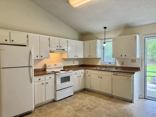 Photo - 1508 Princeton Ln