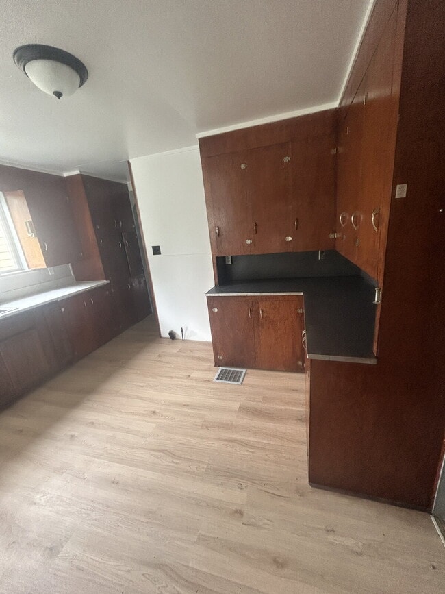 Photo - 1 Bedroom Apartment in Perry – Available August 8th, 2026 Unit 1