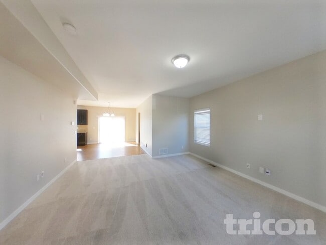 Photo - 6221 Vickie Ln