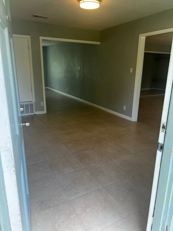 Photo - 1103 Floradale Dr