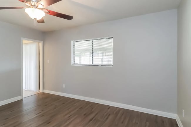 Photo - 3038 E Dahlia Dr