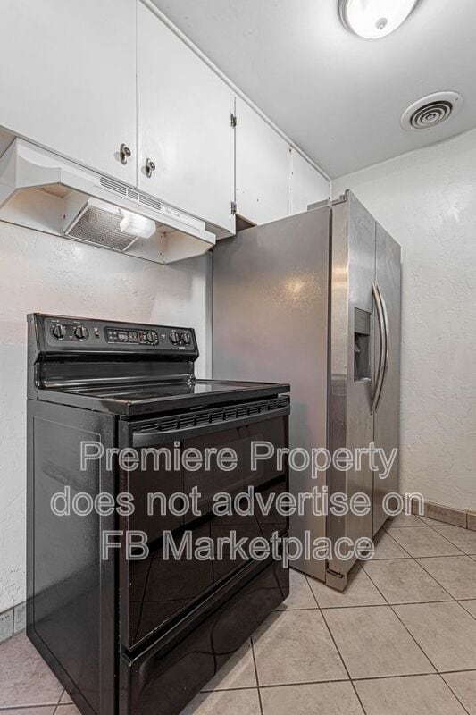 Photo - 1112 E Elm St