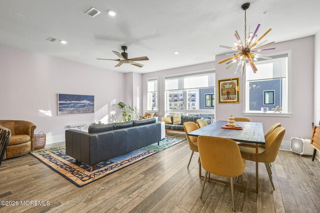 300 Asbury Ave Unit 14