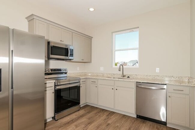 Photo - 1926 Addi Ln