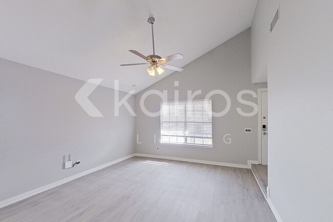 Photo - 2704 Shadow Ct