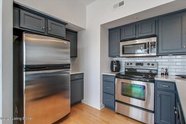 Photo - 10605 Meeting St Unit 403