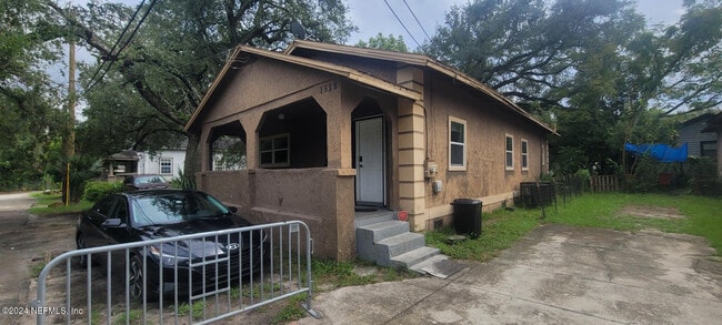 Photo - 1538 Pasco St House