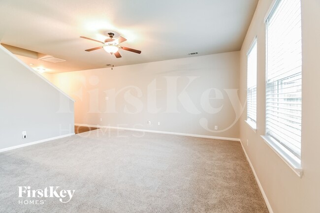 Photo - 5931 Golden Cove Rd