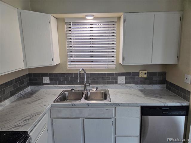 Photo - 360 S Wolff St Condo