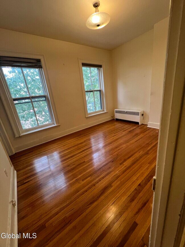 Photo - 156 Jay St Unit 6