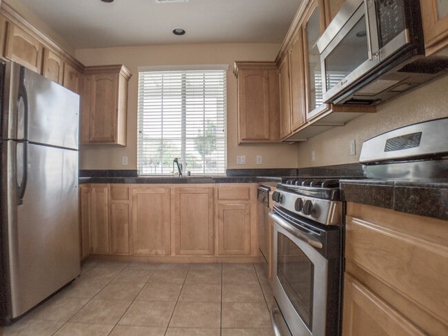 Photo - 3 BEDROOM, 3 BATHROOM, 2 CAR GARAGE, COMMU...