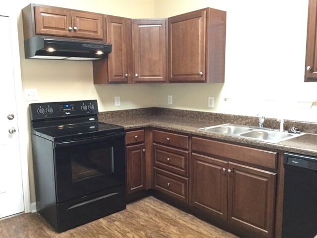 Photo - 516 Bell Trace Ln