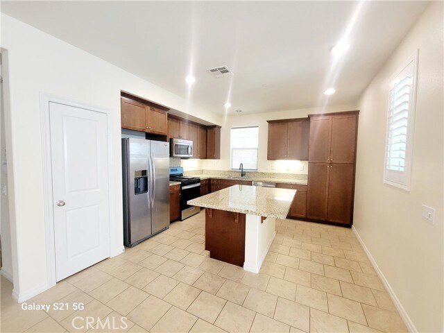 Photo - 931 N Azalea Way