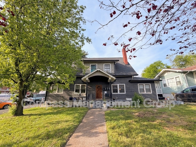 Photo - 1619 Washington Ave